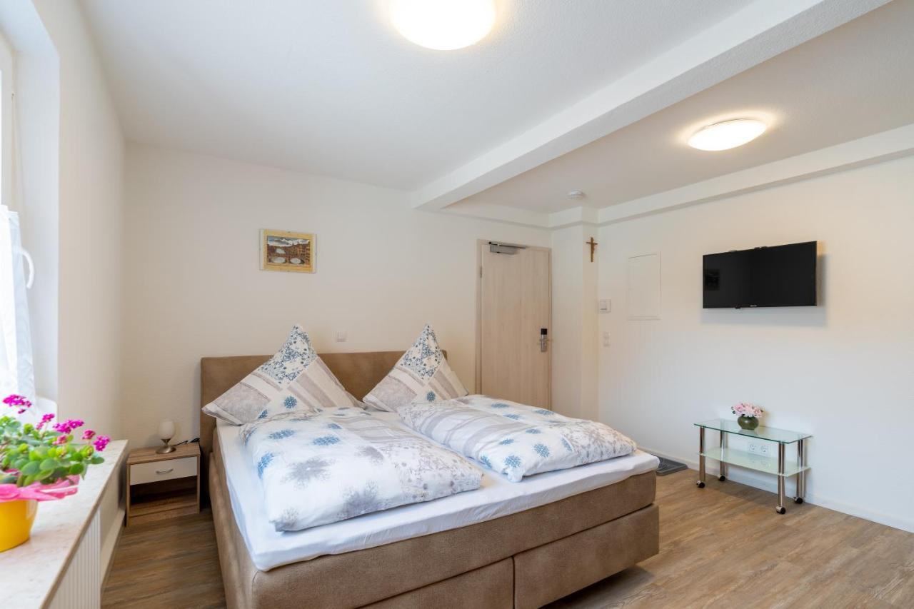 Haus Burk 5.0 Apartment Форхайм Екстериор снимка
